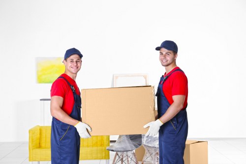 Man and van service handling a local move in Elephant and Castle