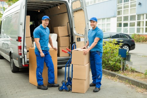 Commercial moving truck support for offices and shops near Elephant and Castle